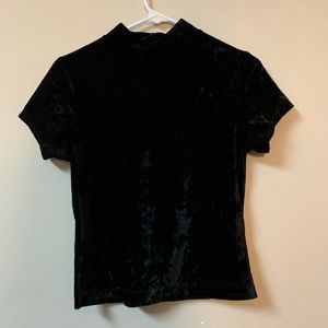 Velvet mock neck cropped t shirt